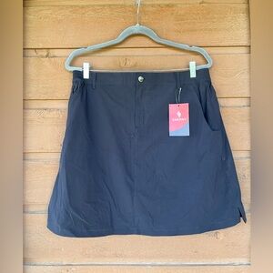 Santino XL skorts. New